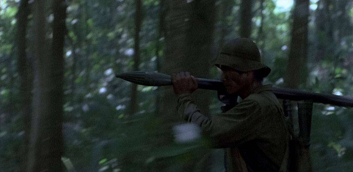 苹果版消消乐辅助
:世界上最经典的越战电影之一《野战排》枪械武器科普盘点-第20张图片-太平洋在线下载