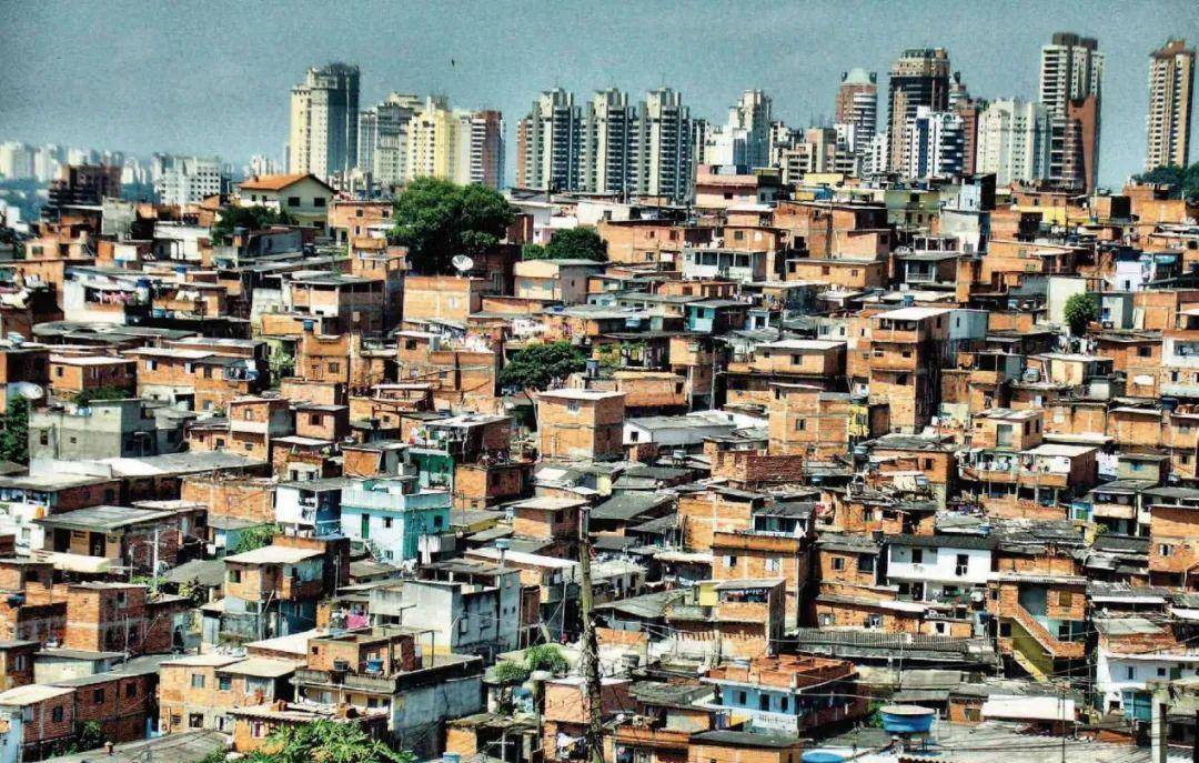 巴西版苹果电脑:期刊精粹 - 包容性视角下非正规住房治理研究-以巴西圣保罗为例「抢先版」-第2张图片-太平洋在线下载